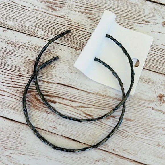 Free People Wandering Hoops - Picture 3 of 5